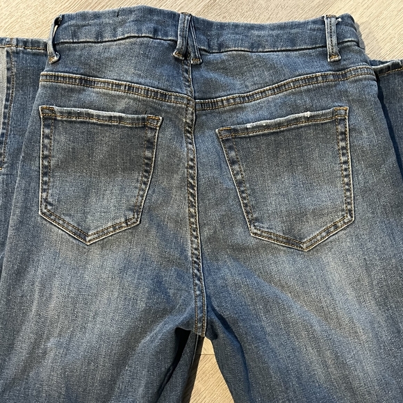 Fashion Nova Jeans Women's Size 7 Straight Leg Bootcut Distressed Stretch - Picture 7 of 7